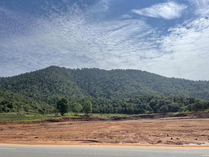 ที่ดินติดวิวเขา ใกล้อ่างเก็บน้ำ เหมาะทำบ้านสวนหรือลงทุน  11