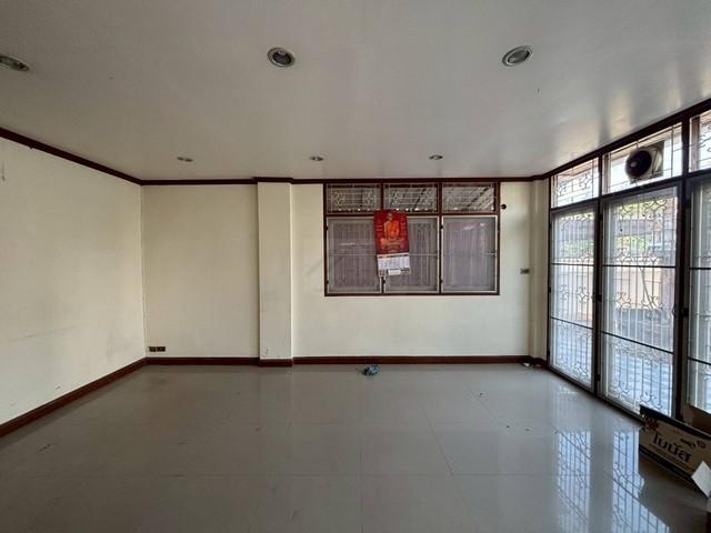 ขายบ้านเดี่ยว 2 ชั้นหลังมุม ทำเลเทพ ซอยลาดพร้าว 109 ซอยข้าง รพ.เวชธานี ใกล้เดอะมอลล์บางกะปิ 3