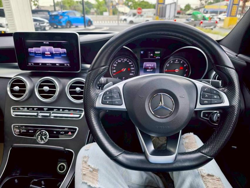 รหัสรถ KPV53 2016 BENZ C350e AMG DYNAMIC