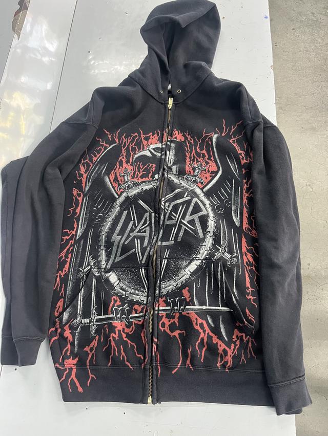 Hoodie slayer size:xxl ราคา2000