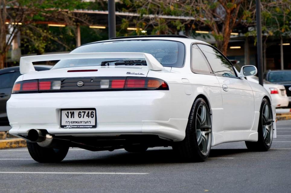 ขายรถสุดเท่ Nissan Silvia ปี 2011 7