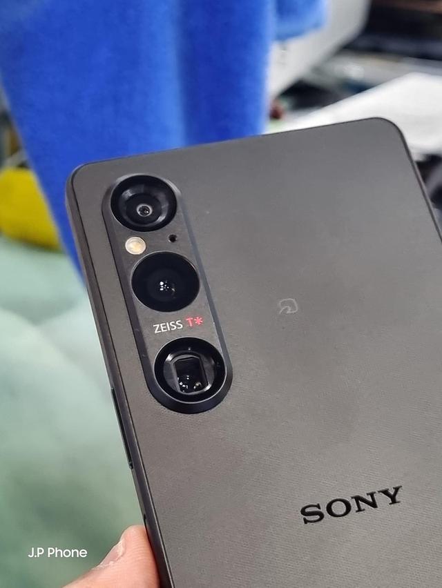 Sony Xperia 1v 6