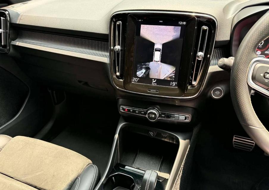 Volvo XC40 T5 R-Design ปี 2019 Top option รูปที่ 9