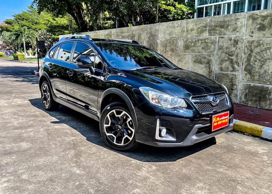 ปล่อยต่อ SUBARU XV ปี 2017 สีดำใหม่มากพร้อมขับขี่