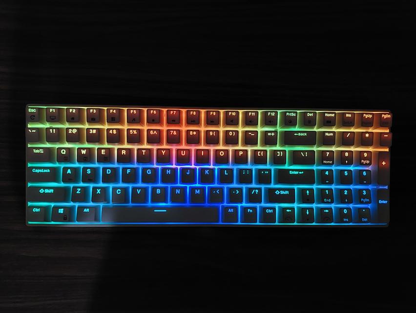 Mechanical keyboards Royal Kludge RK100 RGB Hotswap RK English คีย์บอร์ดไร้สาย 2.4Ghz / BT / USB-C