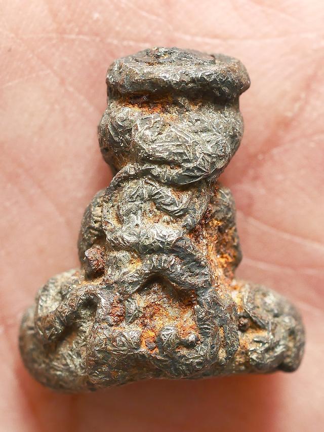 พระปิดตาแร่บางไผ่ พิมพ์หมวกแก็ป หลวงปู่จันทร์ วัดโมลี....เก่าๆ 8