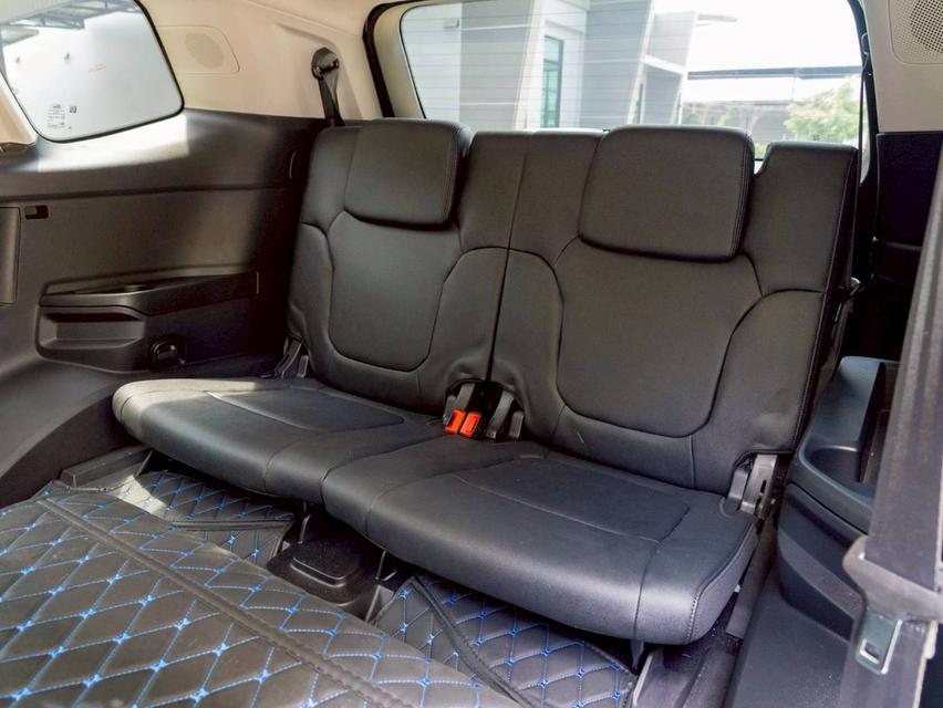 Ford Everest 2.0 Sport ปีจด 2025 13