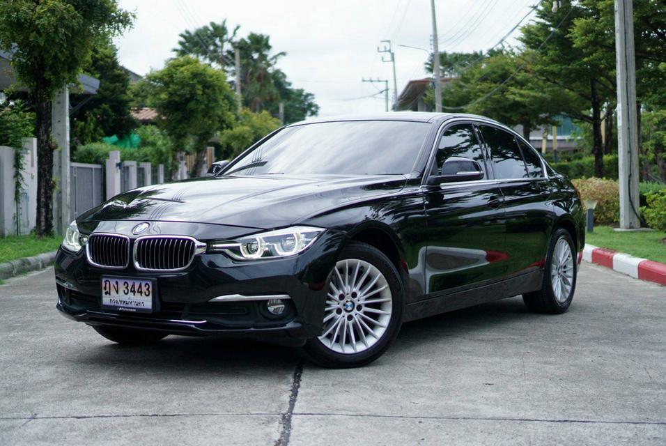 BMW 320d Iconic Lci ปี 2017 รถเจ้าของเดียว ตัวถังเดิมสวย ประวัติครบ