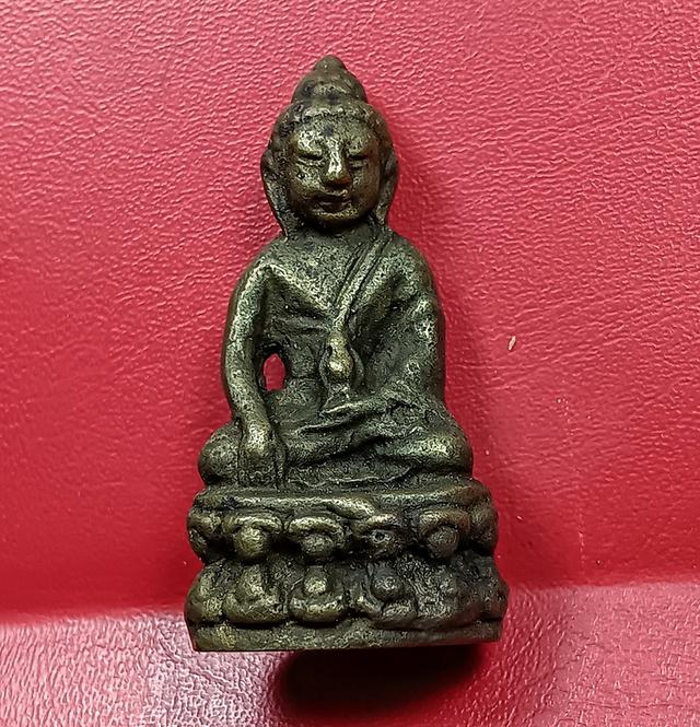 พระเครื่องและวัตถุมงคล