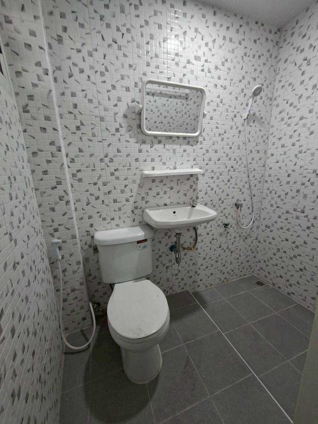 ให้เช่าอาคาร 2 ห้อง 3 ชั้นครึ่ง + ดาดฟ้า ทำเลทอง ลาดพร้าว 71 (ตรงข้ามตลาดนัด ใกล้ป้ายรถเมล์) (N.1723) 10