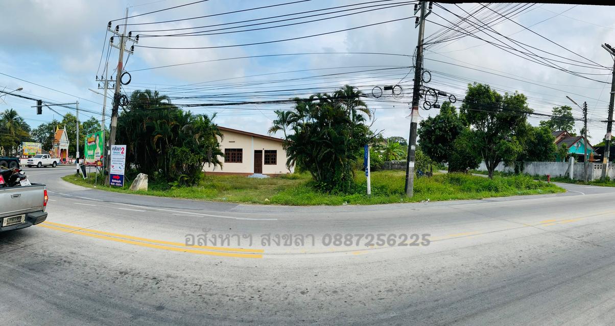 ที่ดินแปลงมุม ทำเลสวย สิงหนคร สงขลา 2 งาน 64.8 ตรว. ติดถนน 3 ด้าน 5