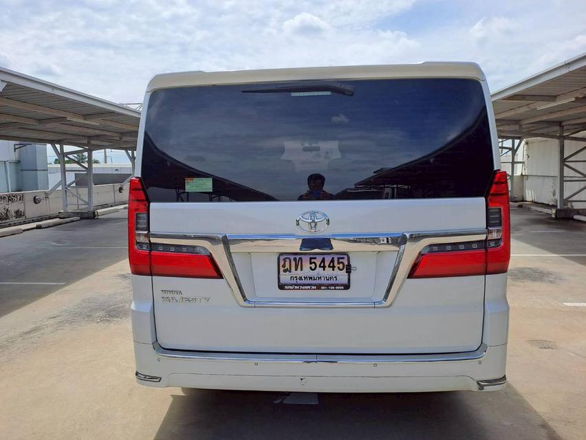 TOYOTA MAJESTY  2.8 PREMIUM ปี2020 สีขาว