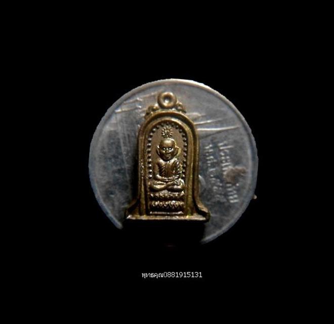 เหรียญระฆังหลวงปู่ทวดจิ๋ว อาจารย์นอง วัดทรายขาว ปัตตานี ปี2528 4