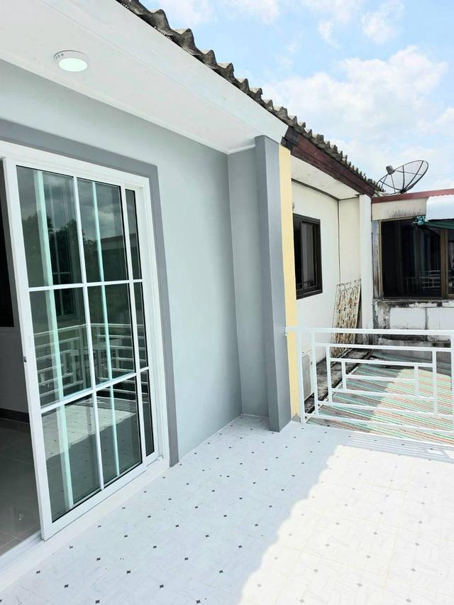 🔥 บ้านถนนเมน หลังบ้านติดทุ่งนา บรรยากาศดี ราคาเพียง 1.79 ล้าน! 18