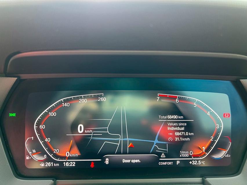 BMW 220i Grand Coupe M Sport ปี 2021 จด 2022  6