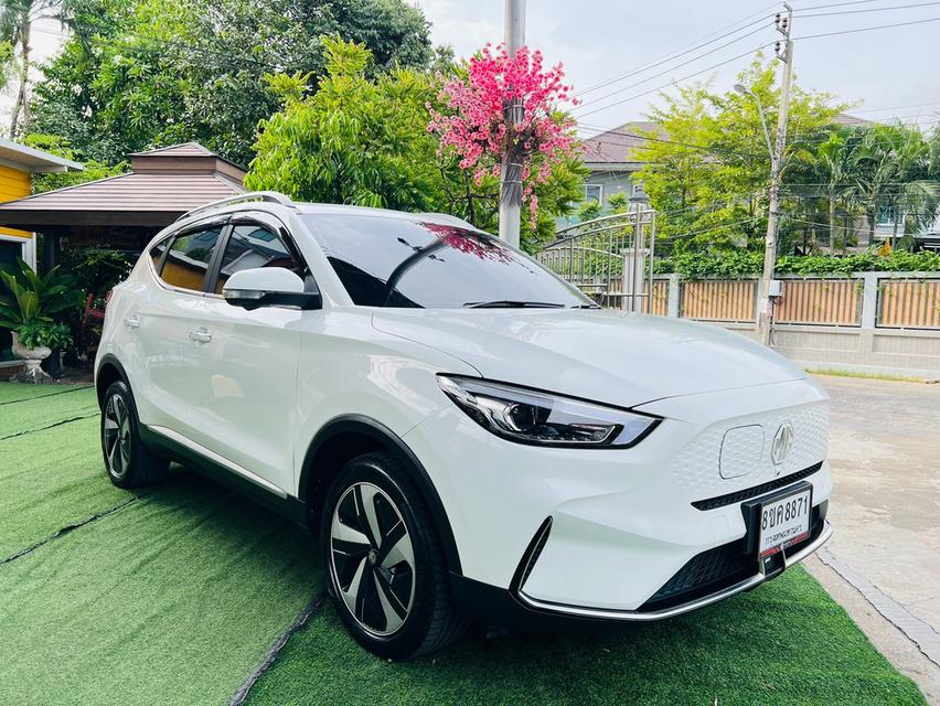 NEW MG ZS EV TOP 1.5 X AUTO ปี 2025 (รถยนต์ไฟฟ้า 100%) รถยนต์ SUV ขับเคลื่อนด้วยพลังงานไฟฟ้า 100% รุ่น TOP สุด (1.5 X) ปี 2025 ตัวท็อป ซันรูฟ ผ รูปย่อยที่ 2