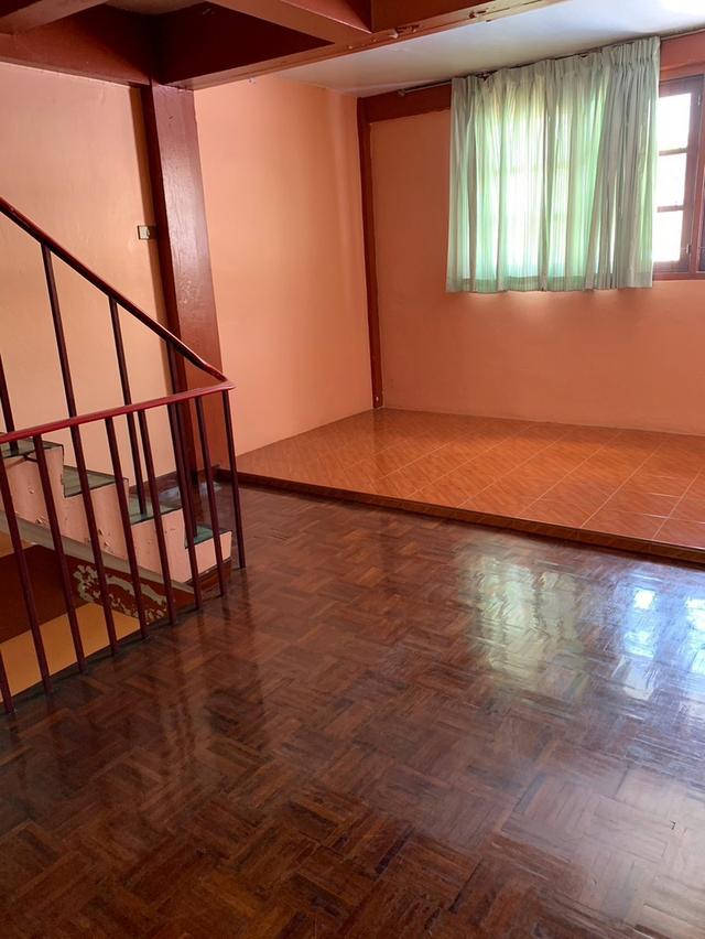 [ขายด่วน] ทาวน์เฮ้าส์ทำเลบ้านสวน ราคาดีมาก!📍 บ้านสวน ซอยแมรี่ อ.เมือง ชลบุรี 5