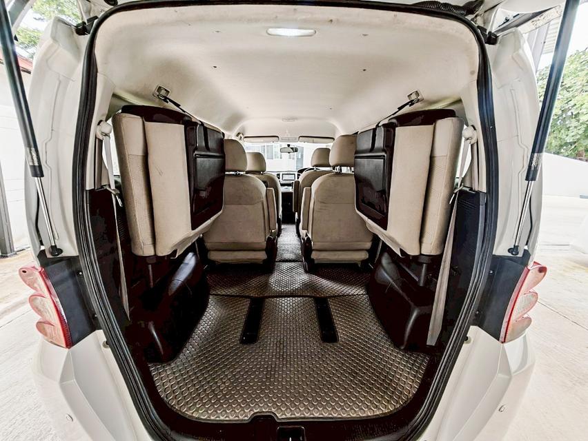 2011 HONDA FREED 1.5E 14