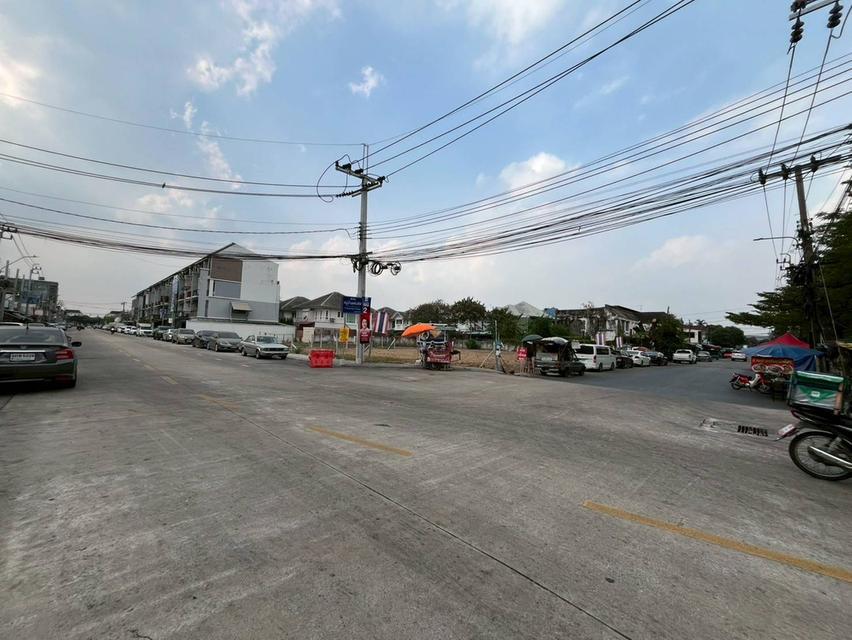 ขายบ้านชั้นเดียว หมู่บ้านเฟรนชิฟ ลาดพร้าว ซอยประเสริฐมนูกิจ29 แยก2 2