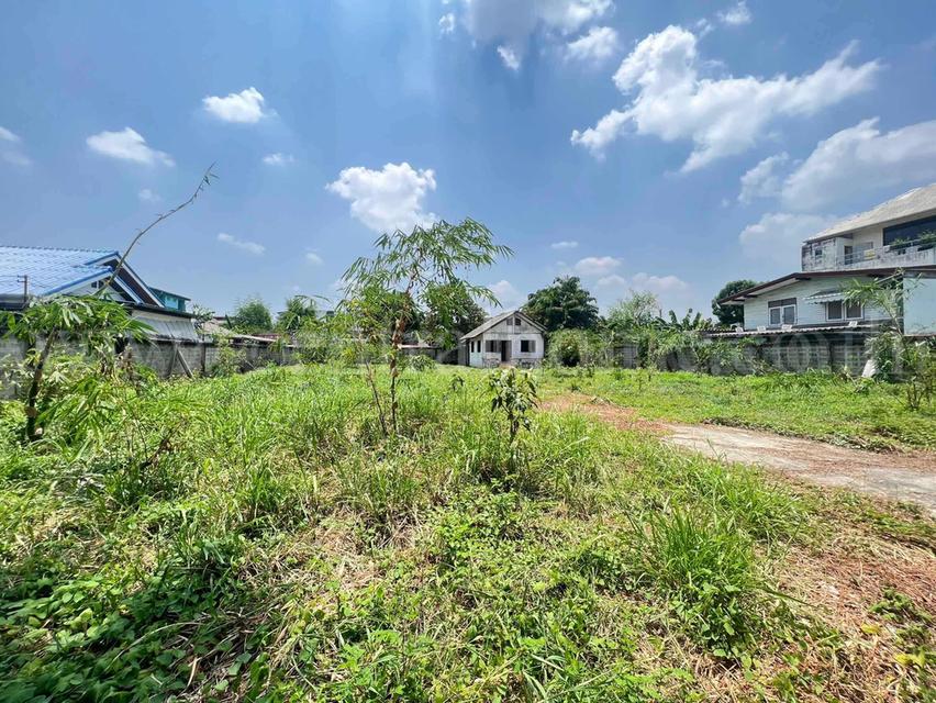 ที่ดินเปล่า 300 ตร.วา วิภาวดี 42 ใกล้ถนนวิภาวดี 7