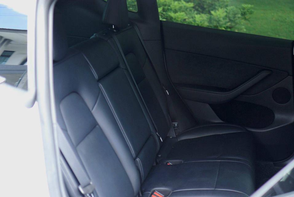 ⚡️Tesla Model Y Performance AWD ปี 2025 สีขาว HW4 รถศูนย์ Tesla Thailand รูปที่ 15
