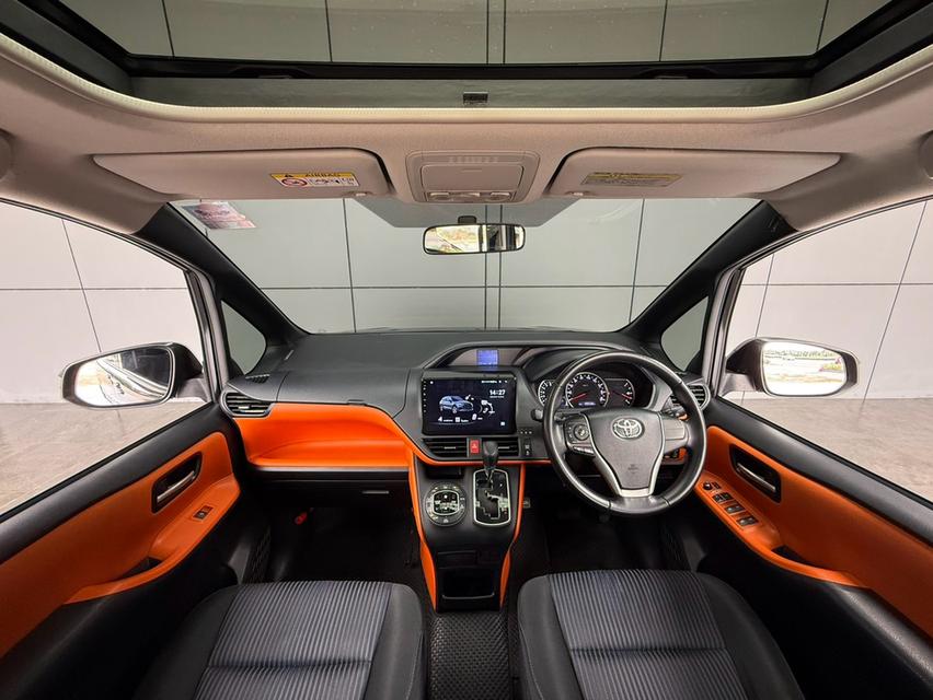 TOYOTA VOXY, 2.0 ZS  โฉม ปี14-ปัจจุบัน สีดำ ออโต้  เครื่องยนต์ 2.0 เบนซินล้วน ไม่เคยติดแก๊สมาก่อน รูปที่ 13