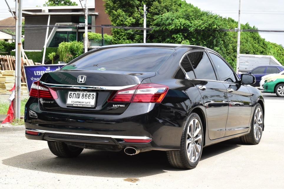 รหัสรถ PB8669 HONDA ACCOR 2.0 EL AUTO 2017 เบนซิน