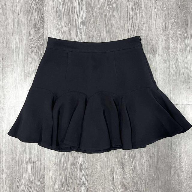 กระโปรงย้วยสีดำล้วน cps