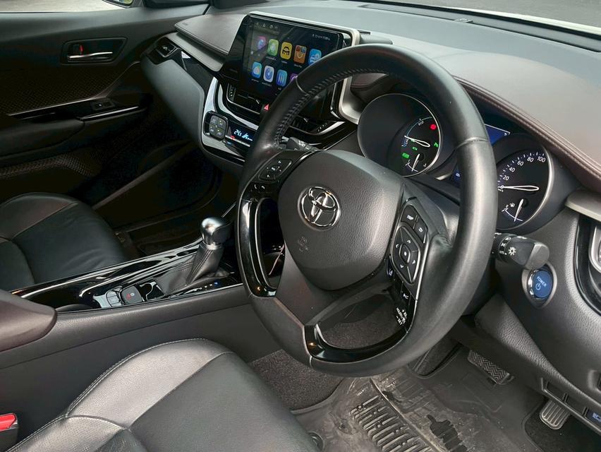Toyota C-HR Hybrid  Y19 Wagon 4dr 1.8 HI HV  CVT FWD top  1.8 (Hybrid) สีขาว ออโต้  8