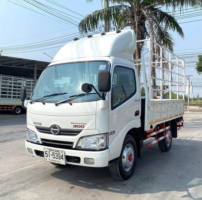 รถ HINO 300 Invertor