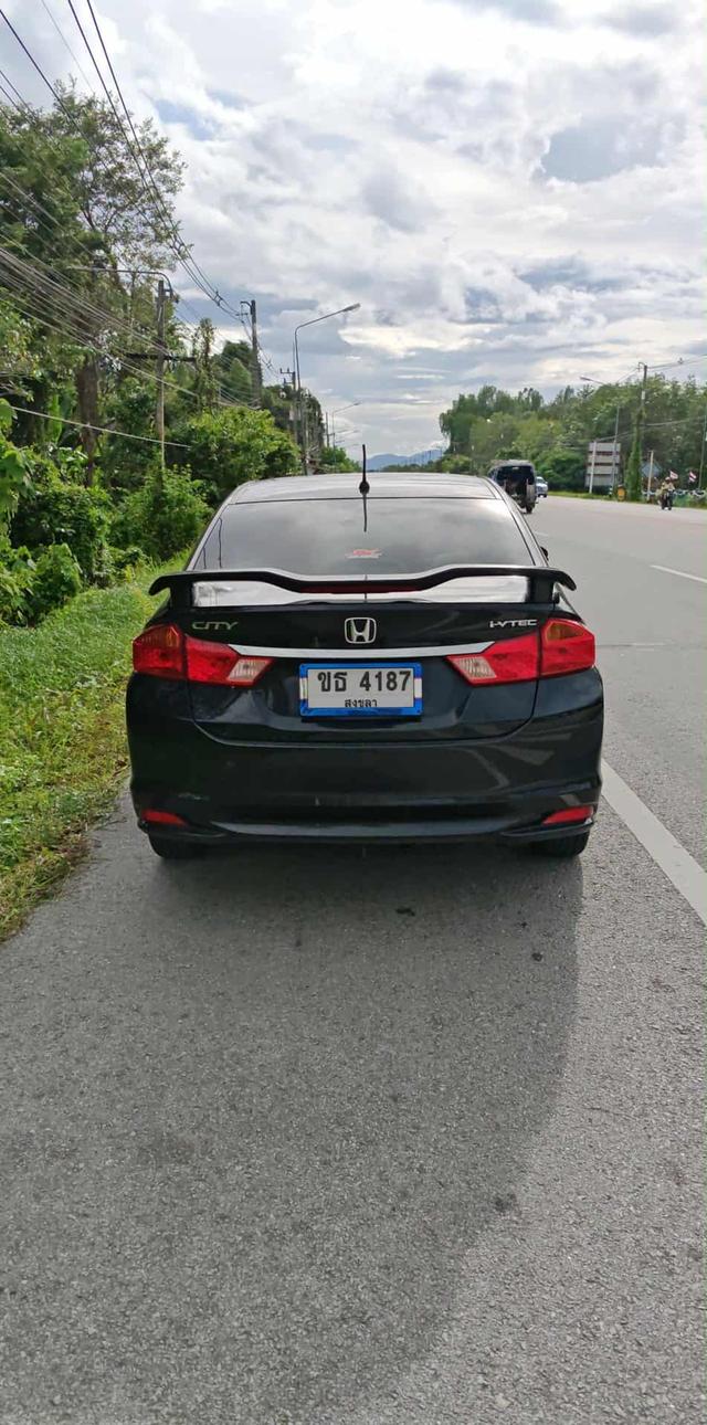 Honda city ปี 2015 รุ่น v