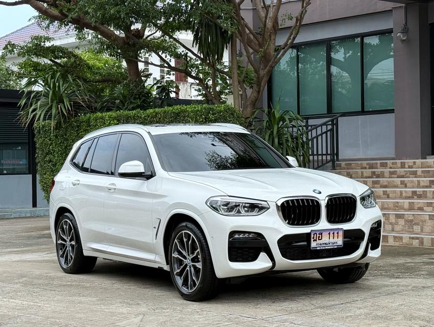2021 BMW X3 30e MSPORT G01 ( รุ่น TOP ) รถมือเดียวออกป้ายแดง รถวิ่งน้อย รถเข้าศูนย์ทุกระยะ รถไม่เคยมีอุบัติเหตุครับ