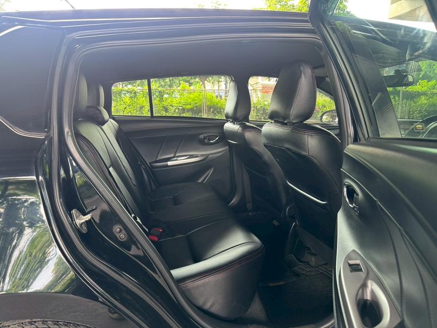 ขายรถ Toyota Yaris 1.2G ปี 2015 สีดำ เกียร์ออโต้ 10