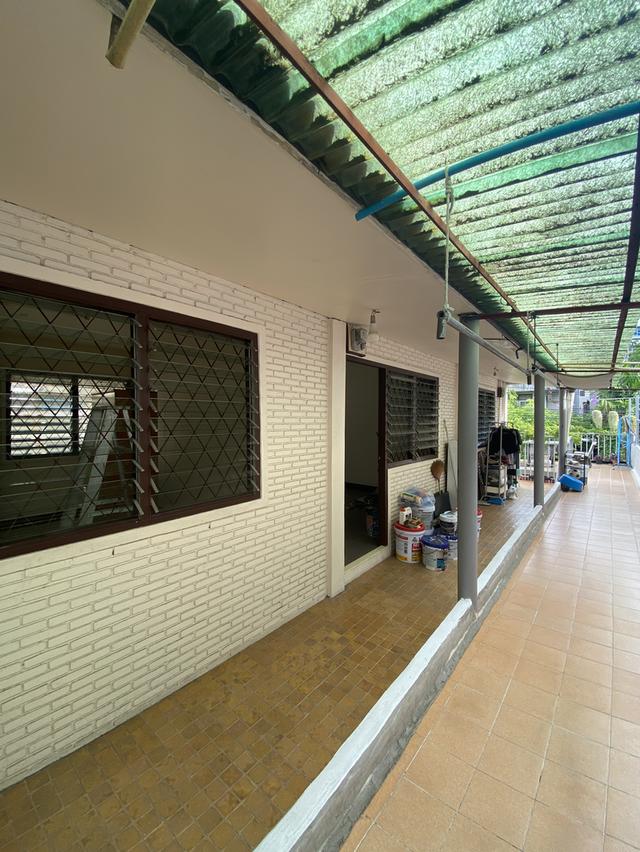 บ้าน (หอพัก 8 ห้อง) 2 ชั้น  บางนาตราดซอย 21 แยก 9 (อุดมสุข 56) 17