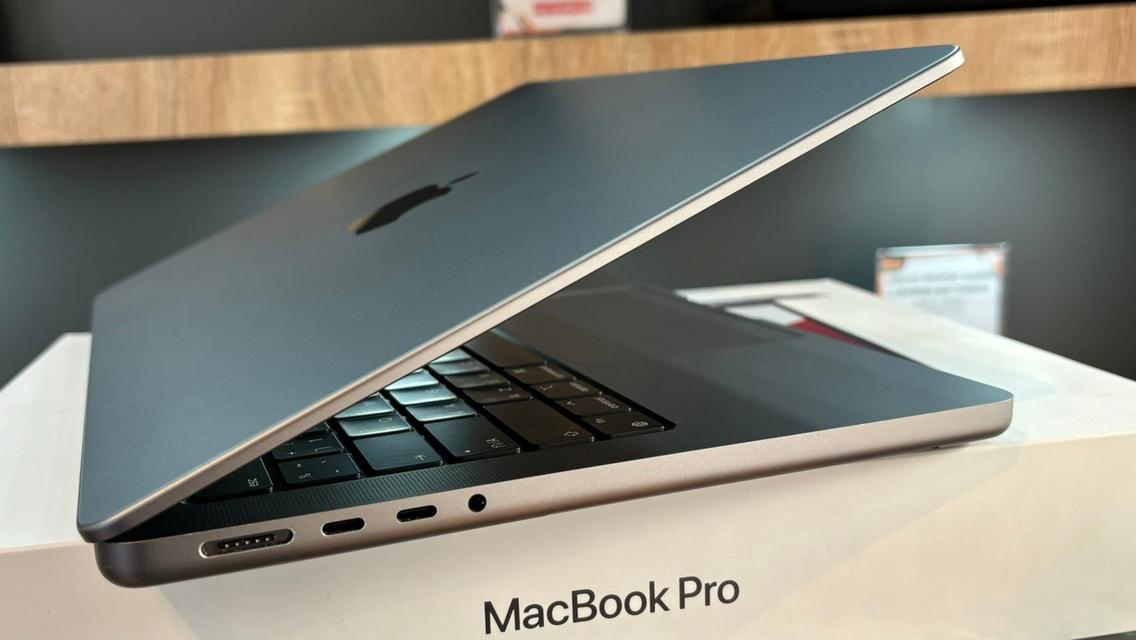 MacBook Pro (14-inch ,M1 Pro , 2021) 16GB / 1TB สีSpace Gray 3