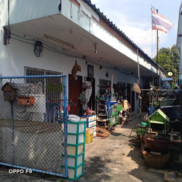 ที่ดิน พร้อมสิ่งปลูกสร้าง 4