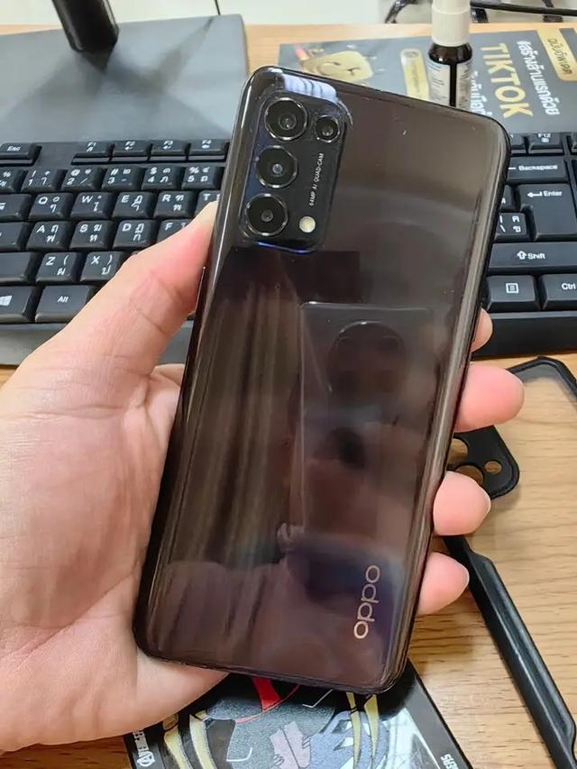 โทรศัพท์สวยๆราคาดี Oppo Reno 5