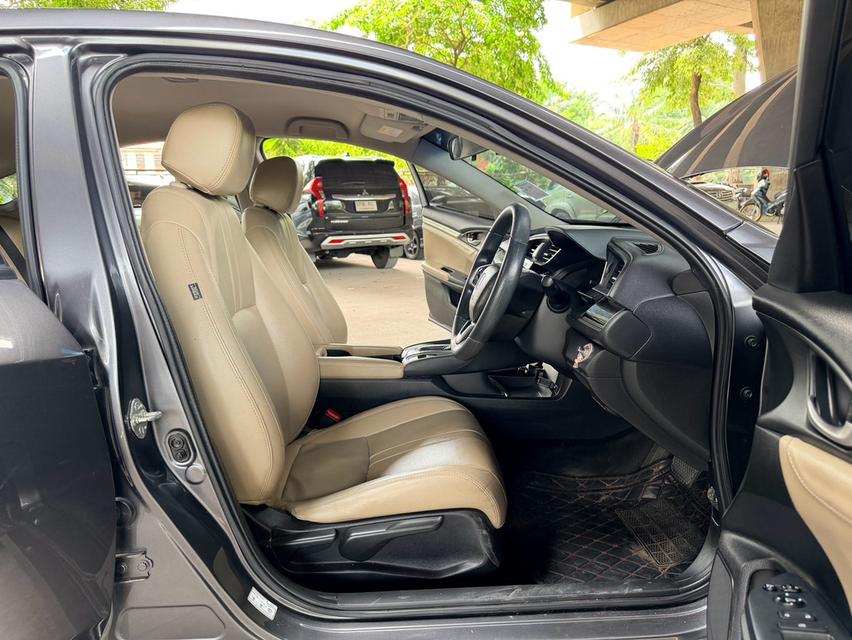 2020 Honda CIVIC FC 1.8 E AT รถสวย ขับดี ไมล์น้อย รูปที่ 15