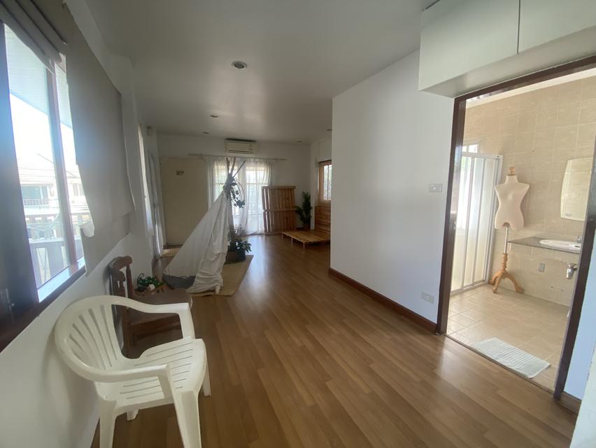 บ้านเดี่ยว ในหมู่บ้านลิฟวิ่งนาราคลอง4 ธัญบุรี 9