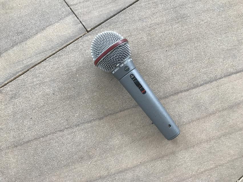 Aiwa DM-521 Vocal Cardioid Moving Coil Microphone (Made in Japan)