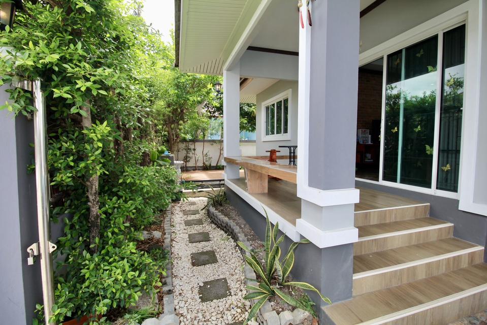 ขายบ้าน Pool Villa 72 ตร.วา ตกแต่งพร้อมอยู่ เฟอร์ครบ พลูตาหลวง สัตหีบ ใกล้อู่ตะเภา-บางเสร่ รูปที่ 6