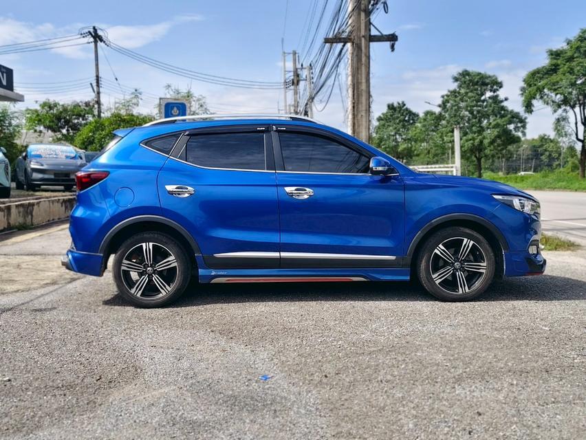 2019 MG zs 1.5x sunroof at 4