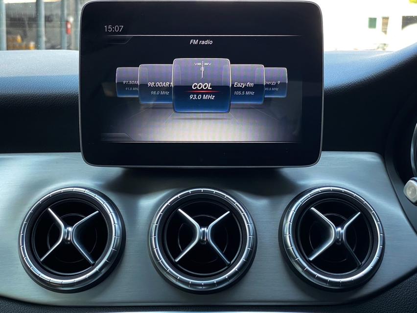 Mercedes-Benz CLA200 Urban Facelift W117 ปี2018 เลขไมล์ 73,xxx km 17
