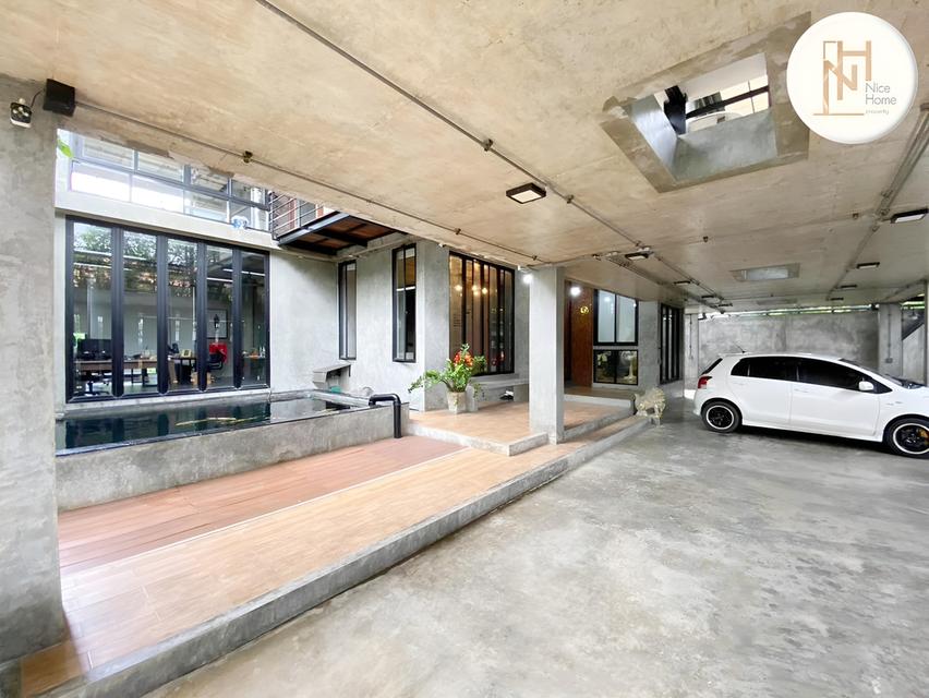 ขายโฮมออฟฟิศ 3 ชั้น  ซอยรามคำแหง 118  ตกแต่งสไตล์ Modern Loft  ทำเลธุระกิจ  7