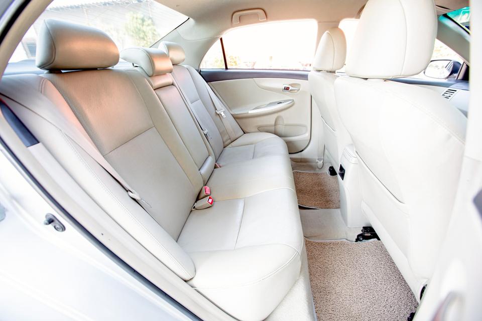 Toyota Altis 1.8G ปี 2012 เกียร์ออโต้ รุ่นท๊อป สีเทา สวยสภาพดี รูปที่ 12