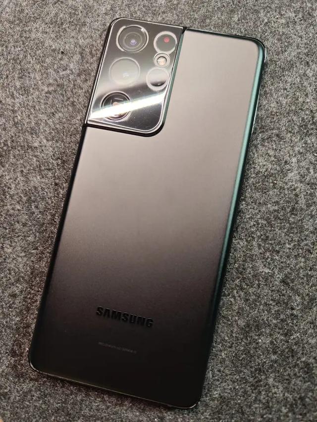 ขาย  Samsung Galaxy S21 4