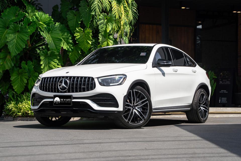“Mercedes-AMG GLC43 4Matic Coupe” ปี 2022