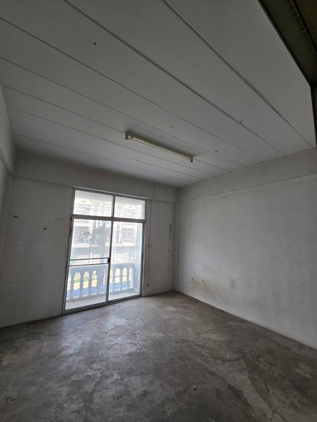 ขายอาคารพาณิชย์ หมู่บ้านนพวงศ์ "99/53" พร้อมอยู่ 11