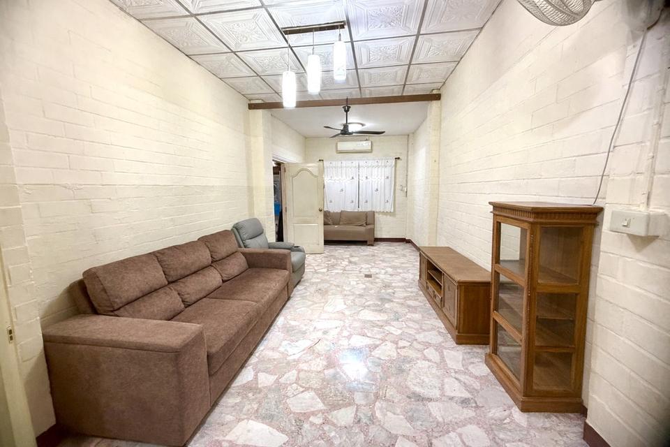 บ้านเดี่ยวยกสูง 3ห้องนอน 2ห้องน้ำ 3ที่จอดรถ บ้านน่าอยู่เงียบสงบ ถนนหน้าบ้านกว้างขวา 1