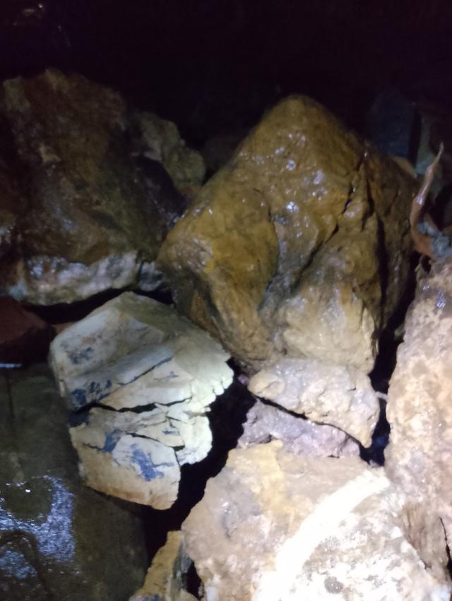 หินแร่ทองคำ หินควอตซ์ หินทองคำดิบ รูปที่ 8